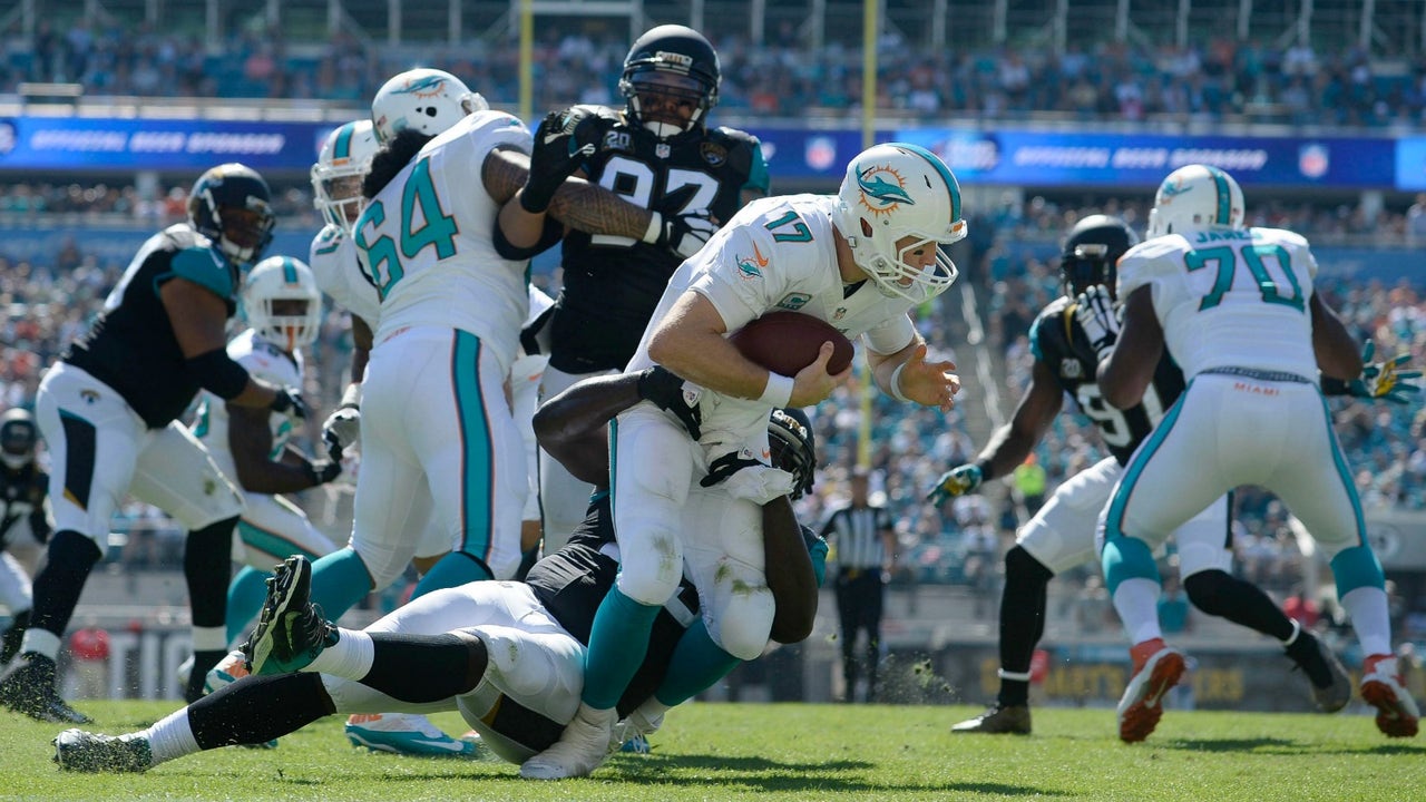 Dolphins go for three wins in a row facing tough Chargers defense
